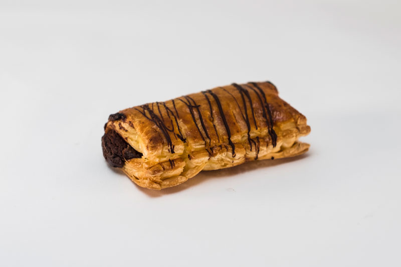 Napolitana de chocolate sin gluten elaborada por Pastelería Eceiza de Tolosa